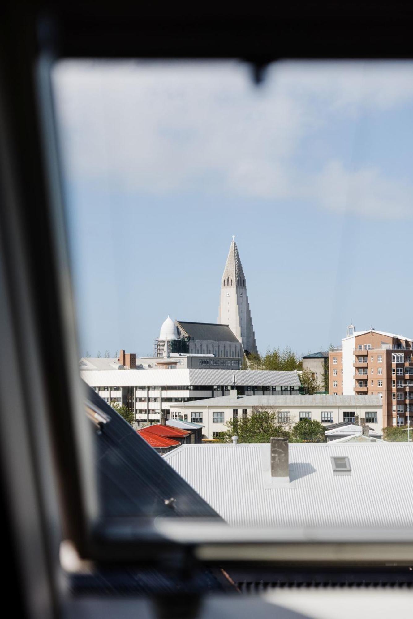 Oddsson Downtown Hotel Reykjavik Exterior photo